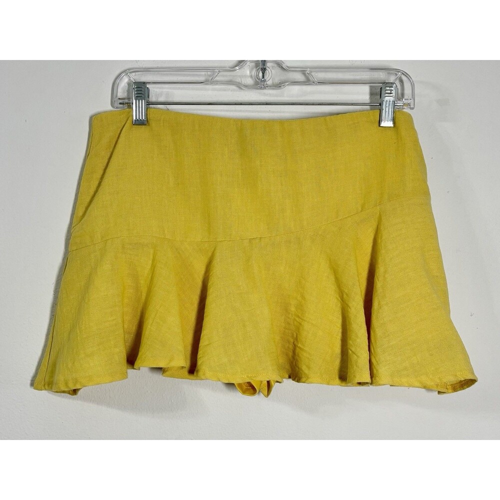 Windsor Women’s Large Give Trendy Vibes High-Rise Button Mini Skort Yellow